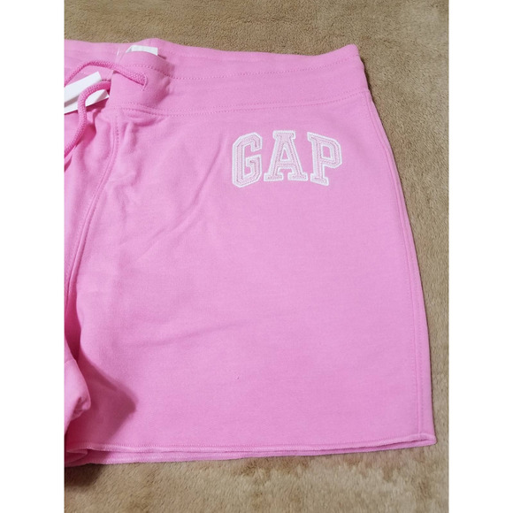 GAP NWT Women's Shorts Logo Graphic Soft Comfy Fleece Size Small Pink Ye… - Picture 4 of 11